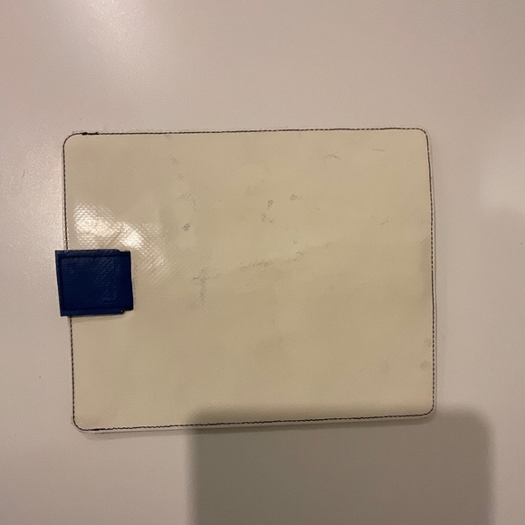 Freitag tablet case - Picture 2 of 3